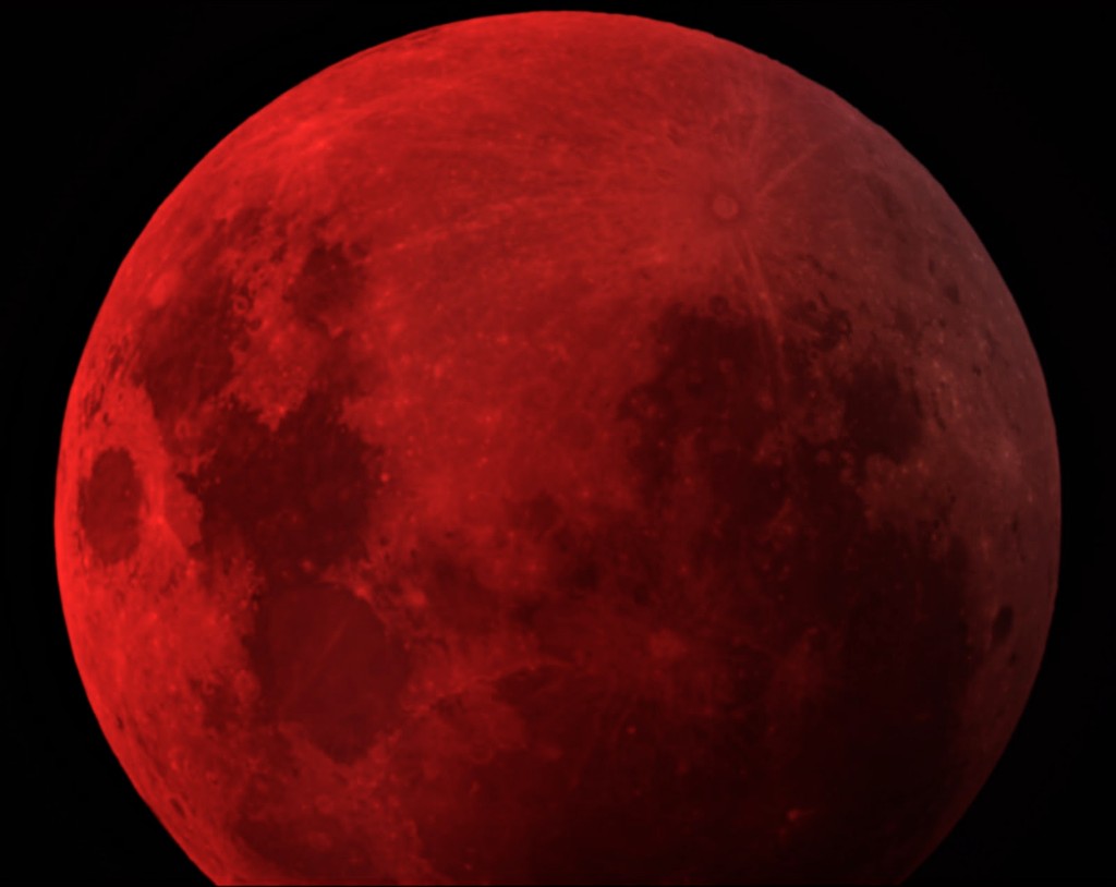 bolita roja en la luna