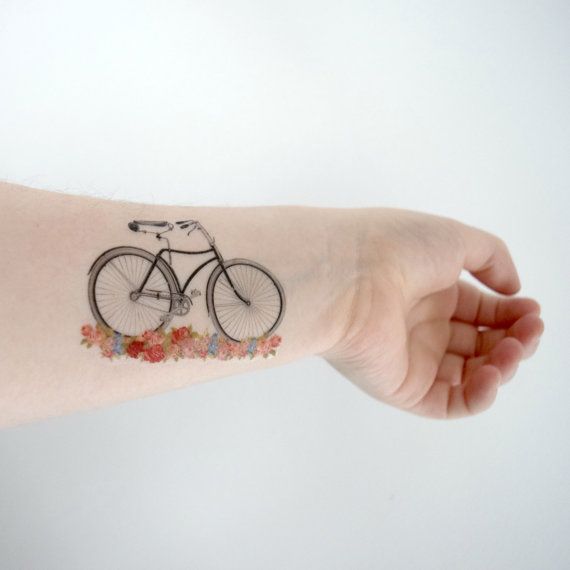 16 tatuajes que sólo los amantes de las bicicletas entenderán