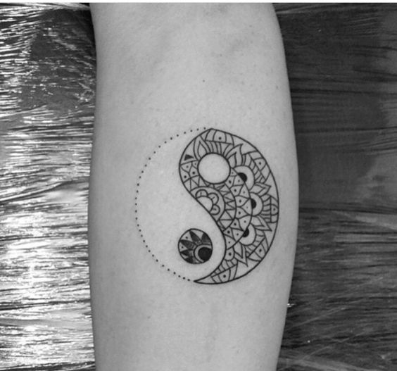 yin yang tatuajes con diseños