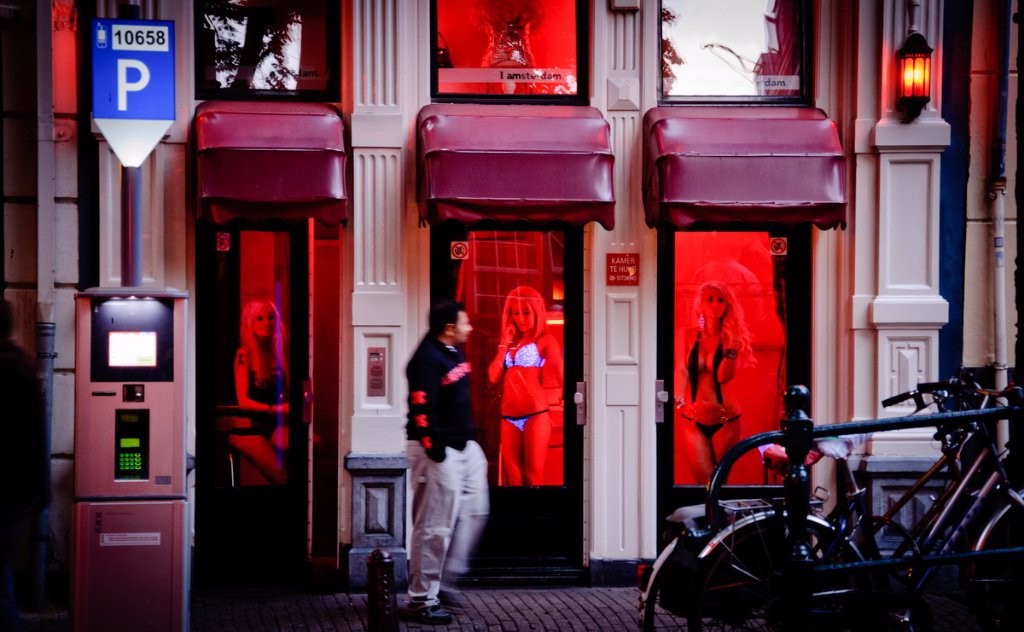 amsterdam red light district what you don't know