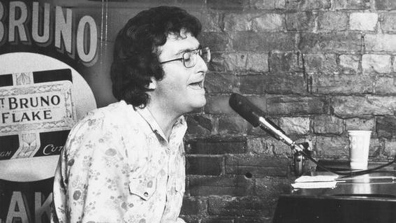 Resultado de imagen de RANDY NEWMAN CANTANDO