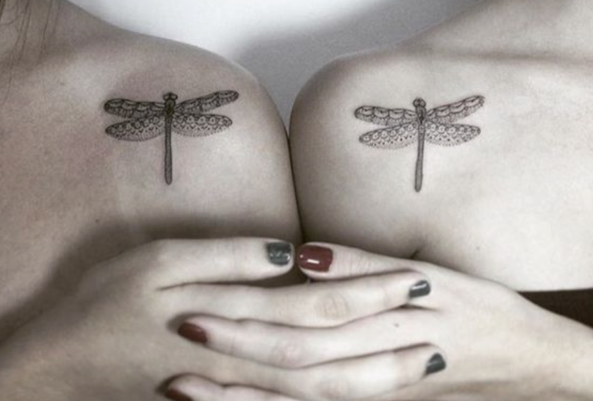 27 tatuajes de libélulas y su poderoso significado 0