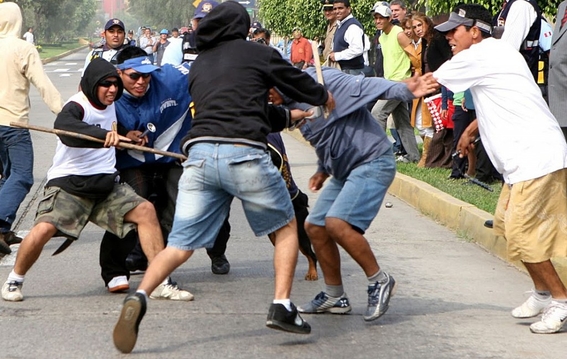 Polaridad social, escasez de educación digna y otras causas de la ...