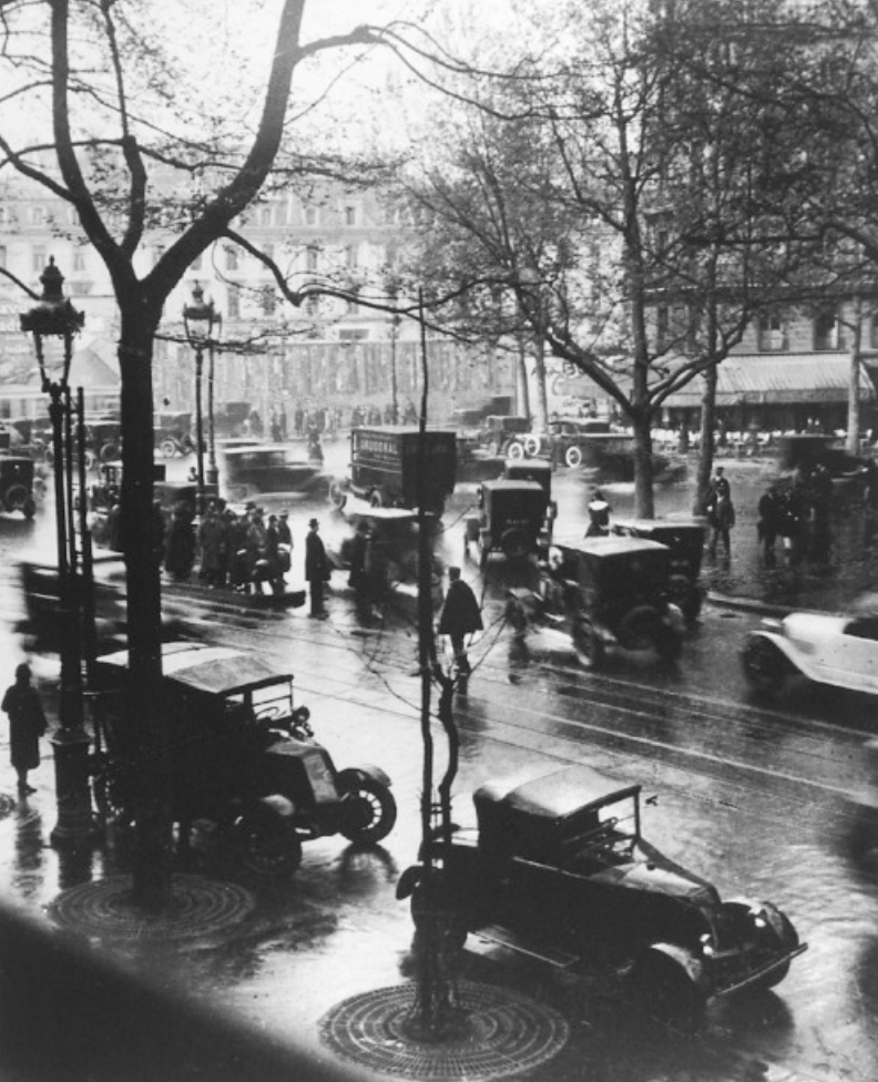 22 Photos Of Paris In The 20s Because Who Doesnt Love Paris In The 20s? 20