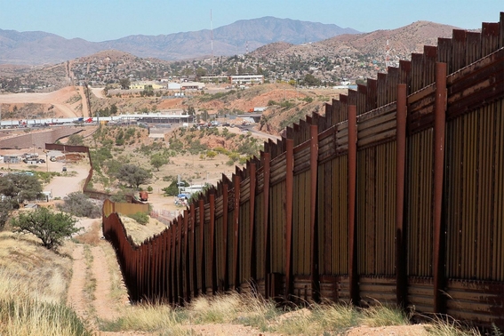 ley chapo de republicanos para que paguen el muro fronterizo 1