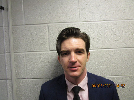 drake bell arrestado 1