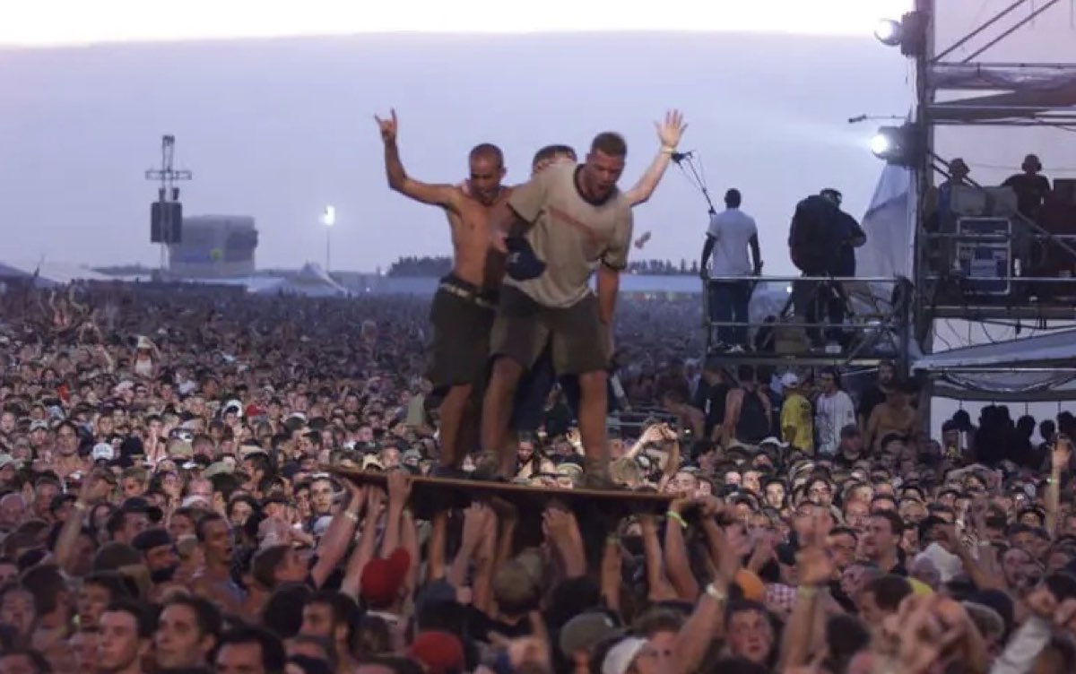 La historia detrás del festival más trágico de la historia: Woodstock &#39;99 - Música