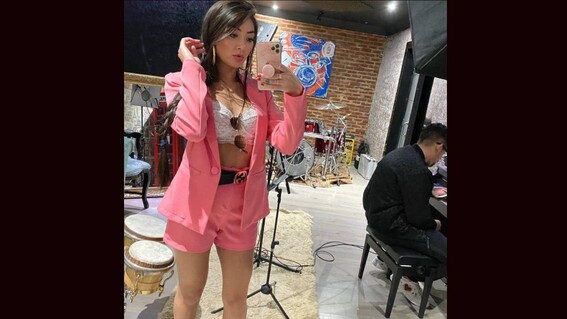 influencer brasilena reconstruye su himen para poder rifar su “nueva virginidad”