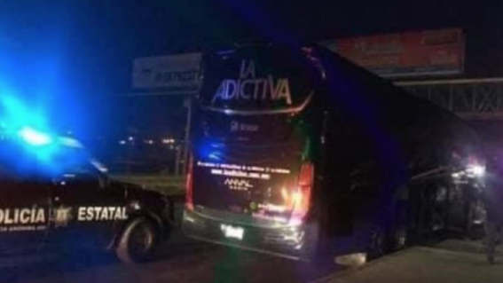 el camion de la banda adictiva fue baleado tras una presentacion en metepec estado de mexico